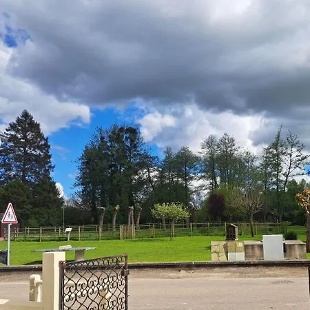 Au Clair Matin Sur L'yeres Holiday home Sept-Meules