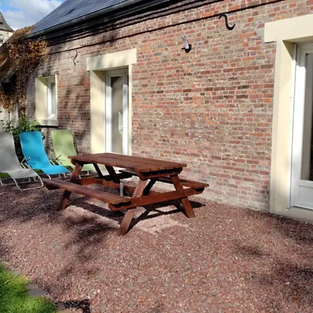 Au Clair Matin Sur L'yeres Holiday home *