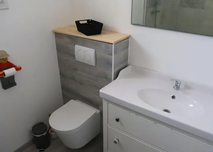 Au Clair Matin Sur L'yères Hébergement de vacances *